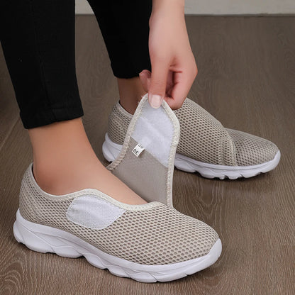 Chaussures orthopédiques confortables – idéales pour les pieds larges, enflés ou sensibles.